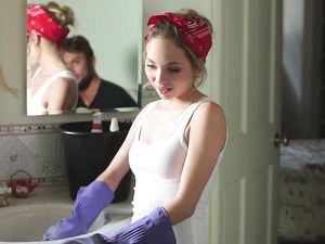 Doing The Dishes Topless To Tease The Horny Hunk