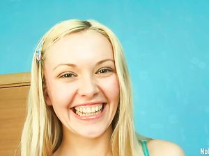 Anally Gaped Teen Gives A Nasty Ass To Mouth Blowjob