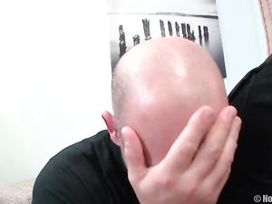 Teenage Beauty Tries A Double Penetration Threesome